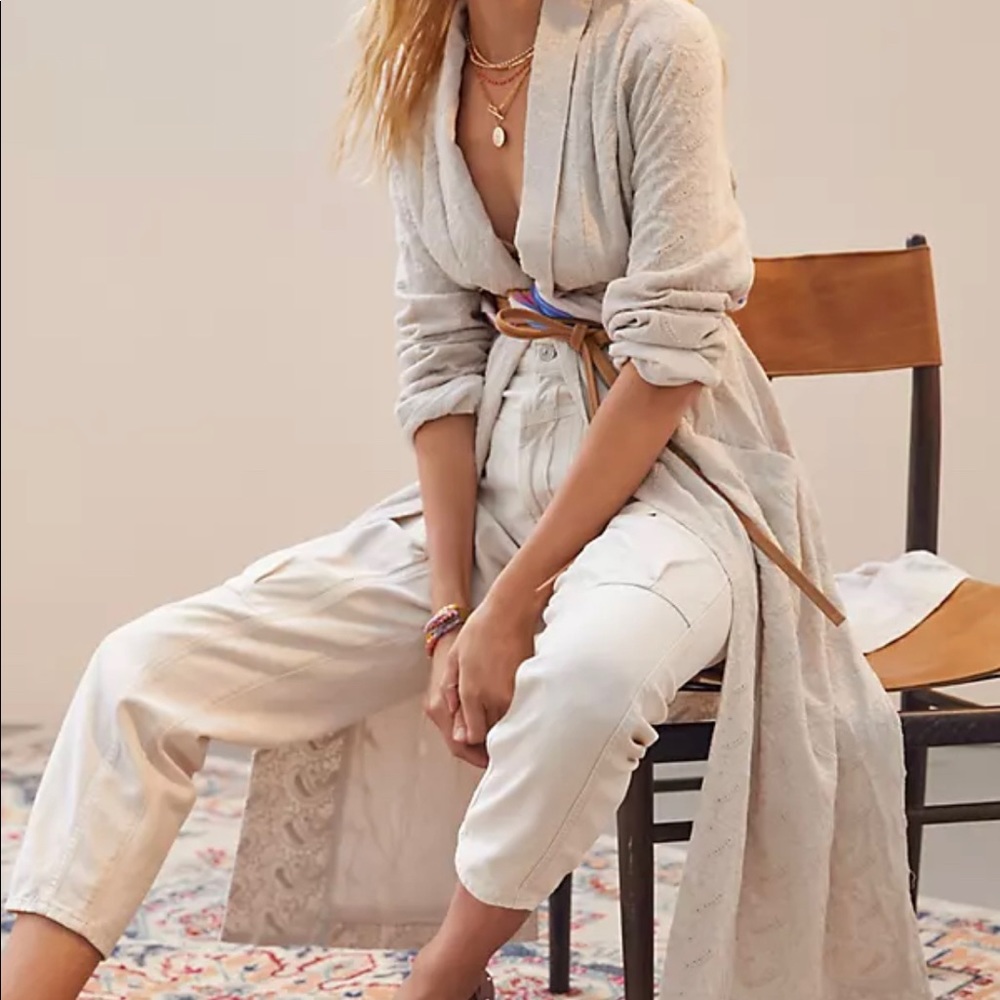 BB Dakota Beige breezy cardigan